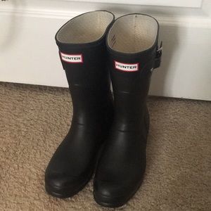 HUNTER 9 Women’s Original Black Short Rain Boots